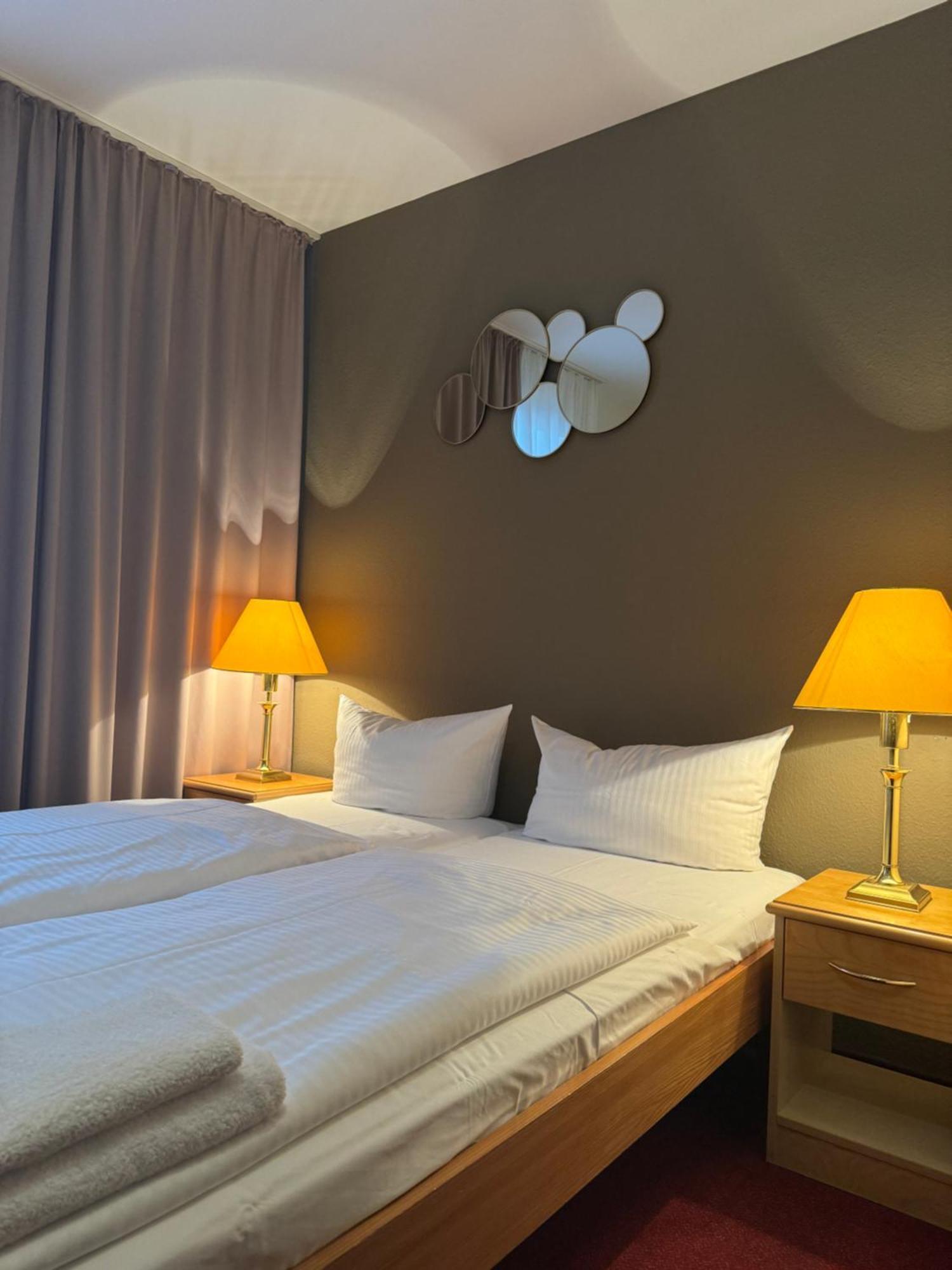 โฮเต็ล บอนเวอร์เด Hotel เบอร์ลิน ภายนอก รูปภาพ