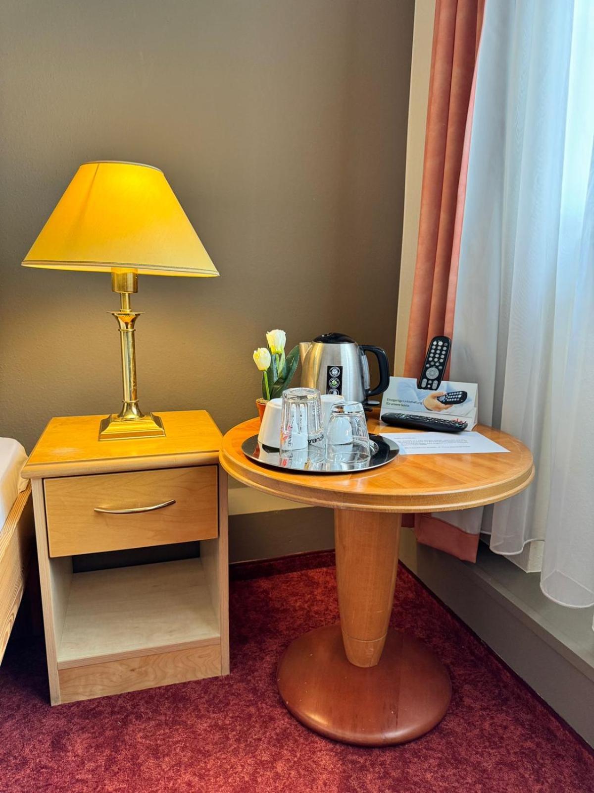 โฮเต็ล บอนเวอร์เด Hotel เบอร์ลิน ภายนอก รูปภาพ